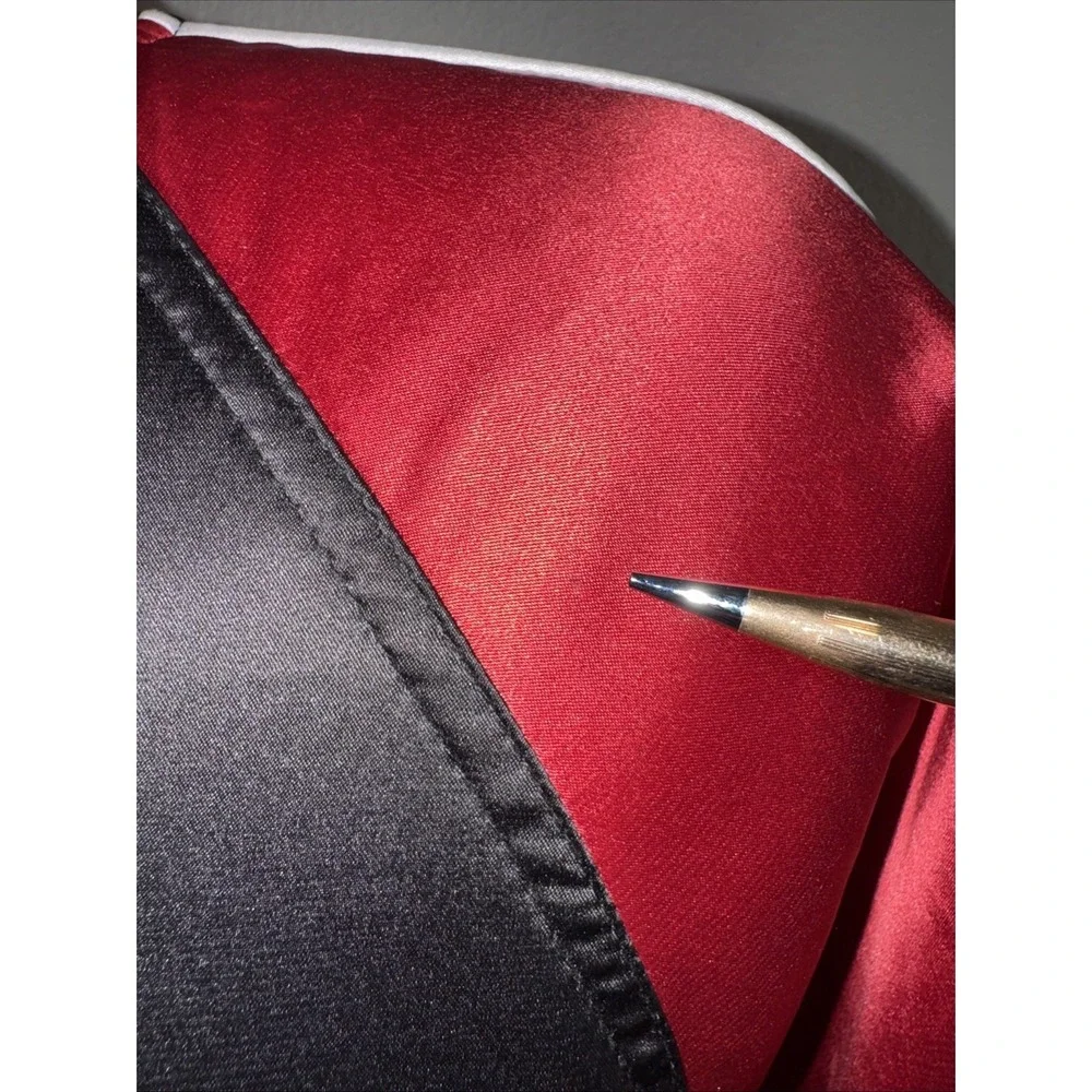 Deadpool Bomber Jacket  XL  Extra Large Windbreaker Red & Black Marvel Comics